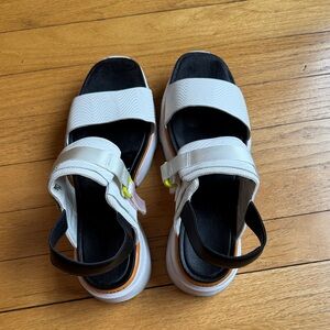 Sorel White and Black Sandals with Yellow Accents